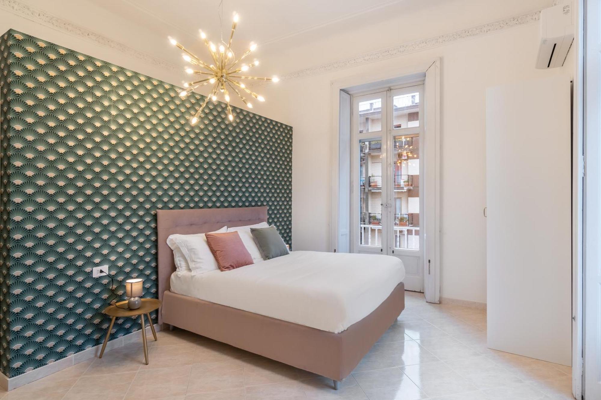 Palazzo Galeoni Luxury Suites Салерно Экстерьер фото